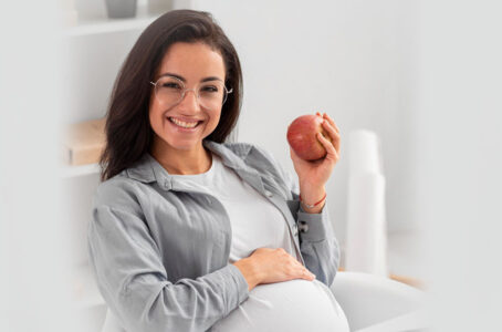 Periodontics for Pregnant Women: Managing Gum Health During Pregnancy 